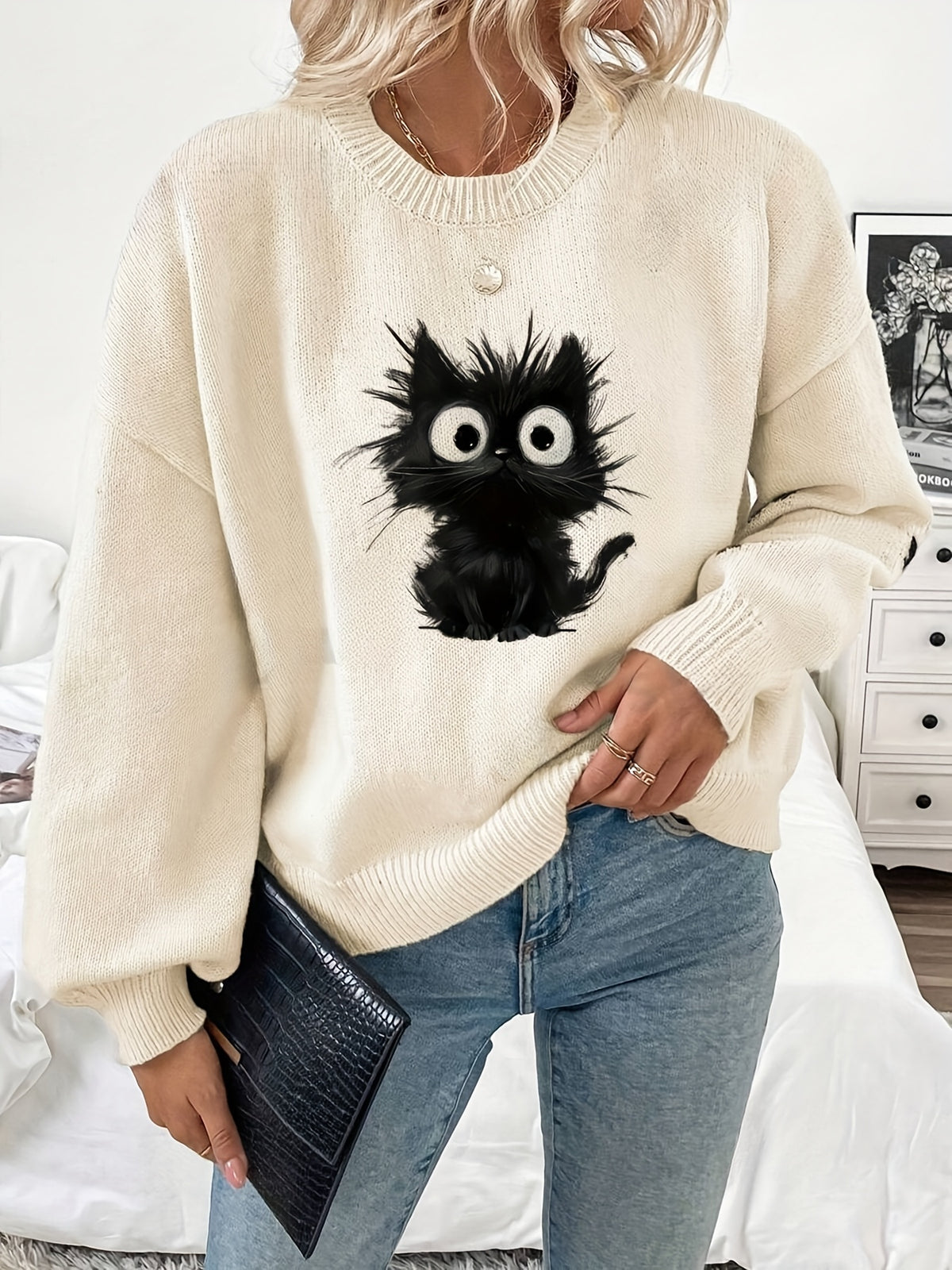 Fluffy Stare Sweater