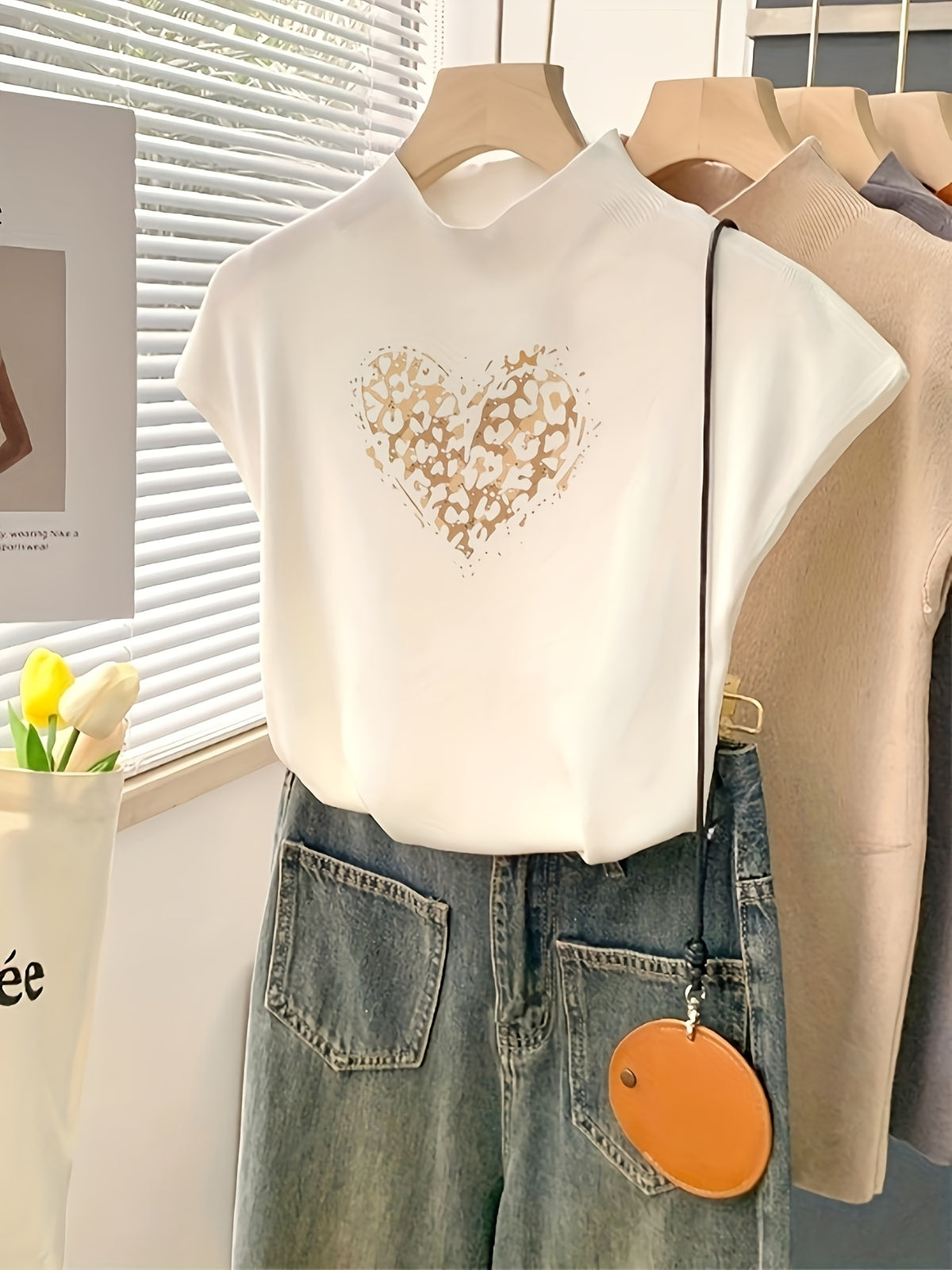 Woodgrain Heart Tank